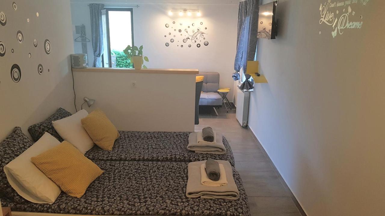 Apartments Tatjana Бовец Екстериор снимка