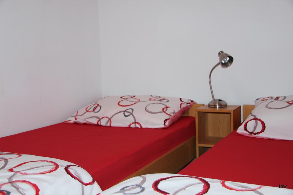 Apartments Tatjana Бовец Екстериор снимка